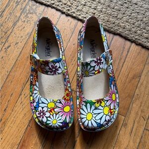 Alegria Size 38 US 8-8.5 PAL-529 Paloma Flower Power Mary Jane Shoes Nurse